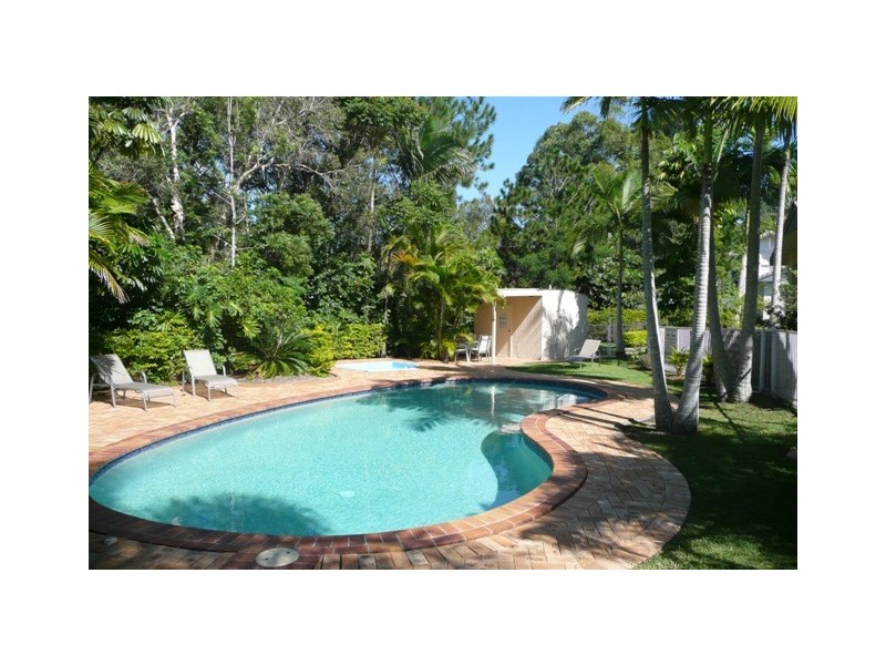 4/51 Cottesloe Drive, Robina QLD 4226