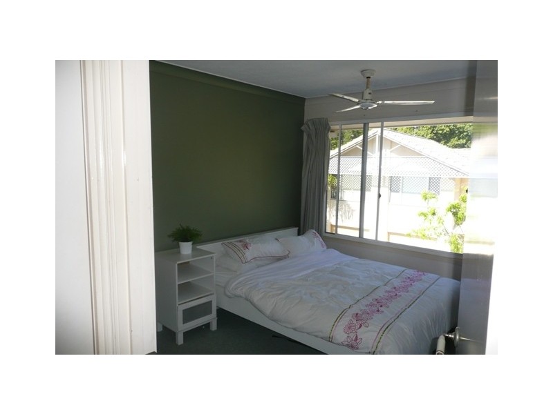 4/51 Cottesloe Drive, Robina QLD 4226