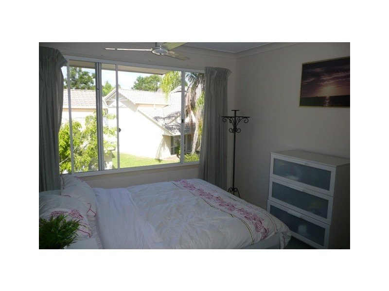 4/51 Cottesloe Drive, Robina QLD 4226