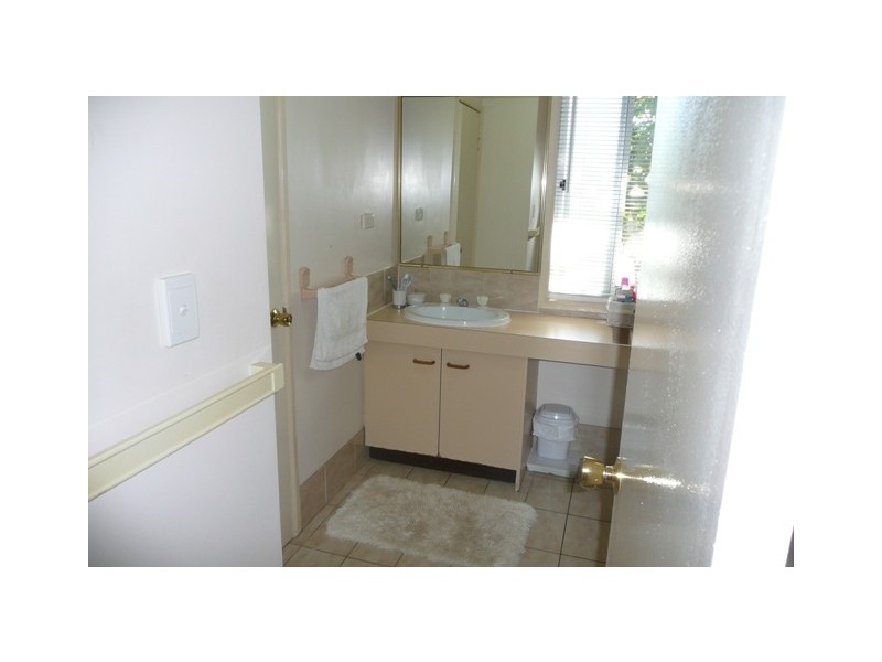 4/51 Cottesloe Drive, Robina QLD 4226