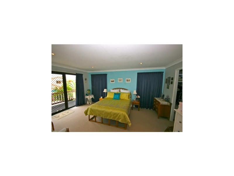 17 St Ives Drive, Robina QLD 4226
