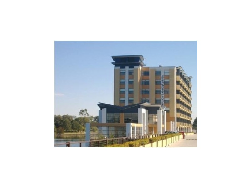 625/25 Lake Orr Drive, Varsity Lakes QLD 4227