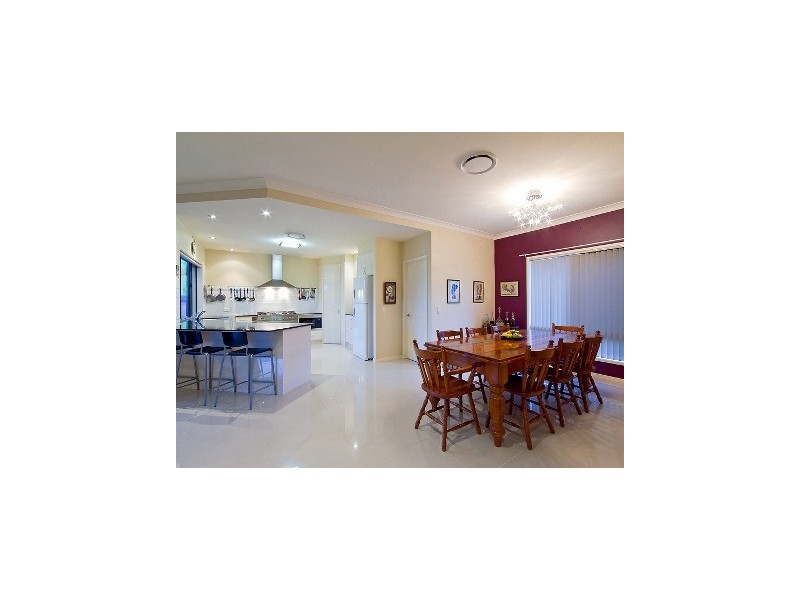 18 Wyangan Valley Way, Mudgeeraba QLD 4213