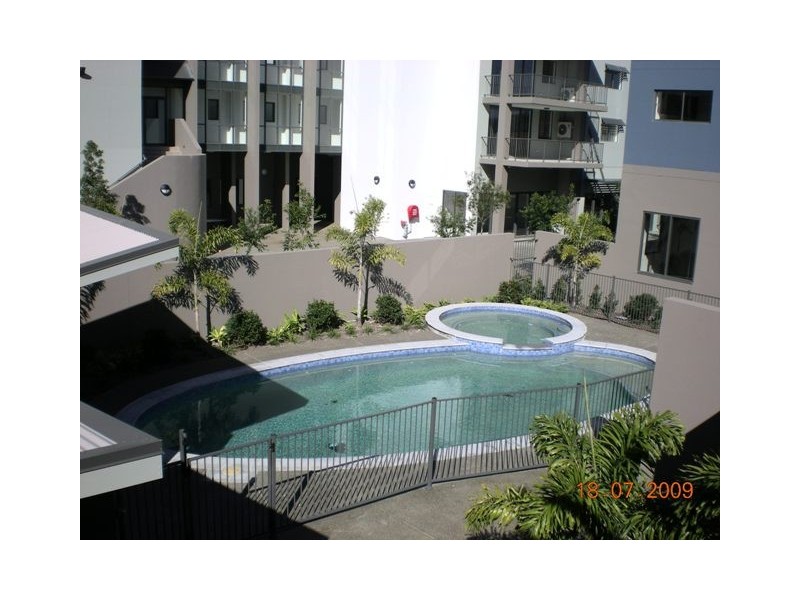 67/2 Acacia Court, Varsity Lakes QLD 4227