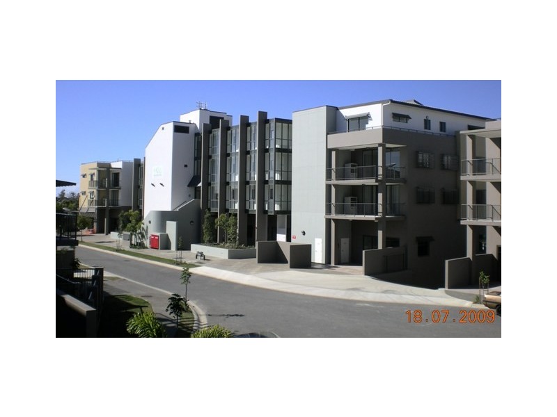 67/2 Acacia Court, Varsity Lakes QLD 4227