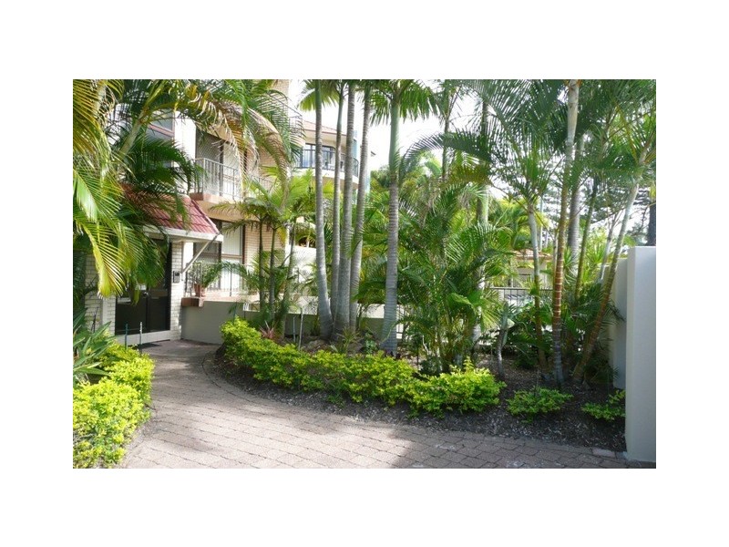 10/18 First Ave, Broadbeach QLD 4218