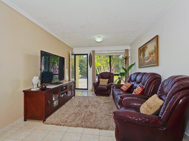 5/6-8 Warbler Parade, Varsity Lakes QLD 4227