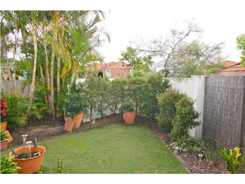 6 Bella Donna Place, Robina QLD 4226