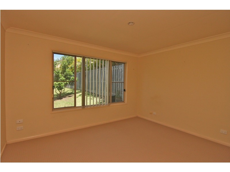 23 Merrilaine Crescent, Merrimac QLD 4226