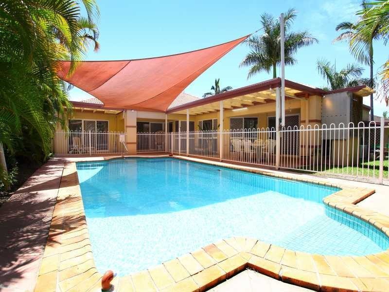 10 Julatten Drive, Robina QLD 4226