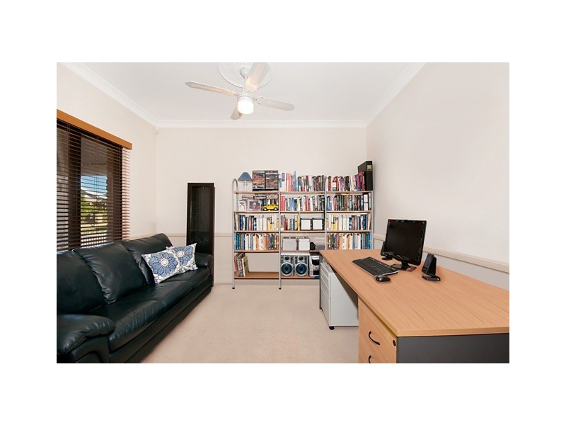 11 Blue Ridge Crescent, Varsity Lakes QLD 4227