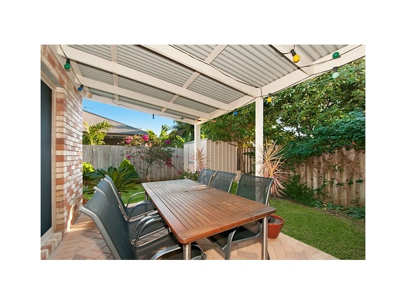 11 Blue Ridge Crescent, Varsity Lakes QLD 4227