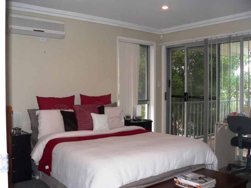 17 Comore Drive, Varsity Lakes QLD 4227