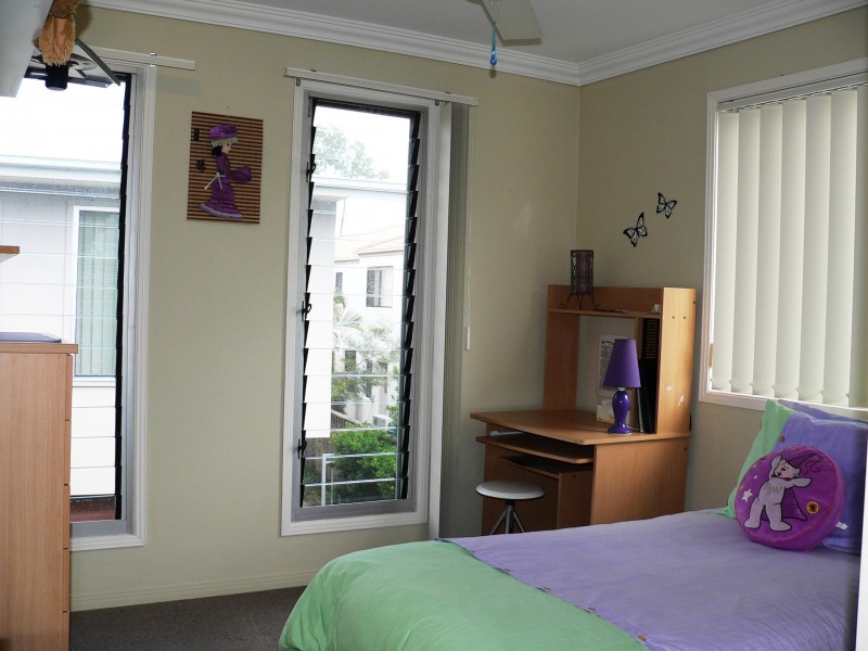 17 Comore Drive, Varsity Lakes QLD 4227