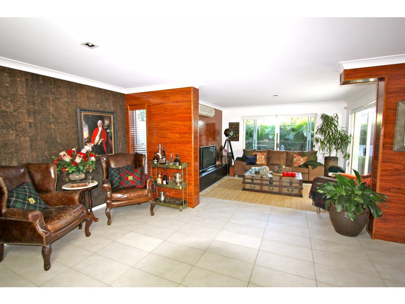 167 Easthill Drive, Robina QLD 4226