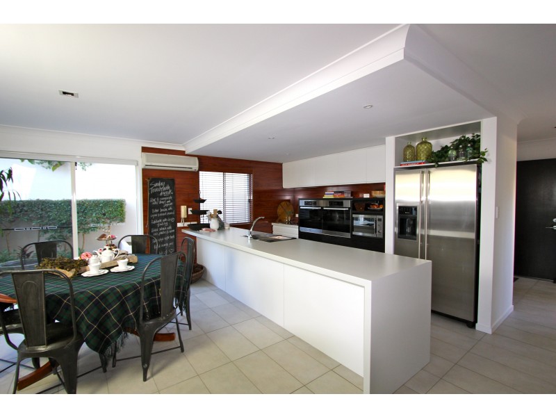 167 Easthill Drive, Robina QLD 4226