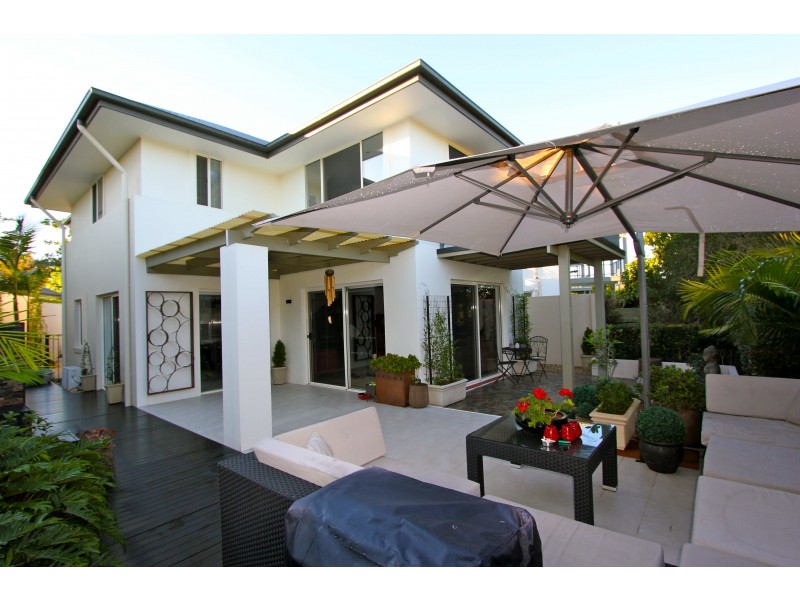 167 Easthill Drive, Robina QLD 4226