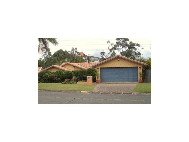 111 Thorngate Drive, Robina QLD 4226