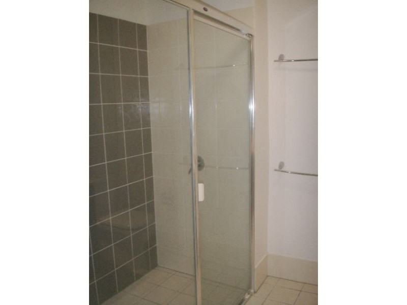 11/64 Riverwalk Avenue, Robina QLD 4226