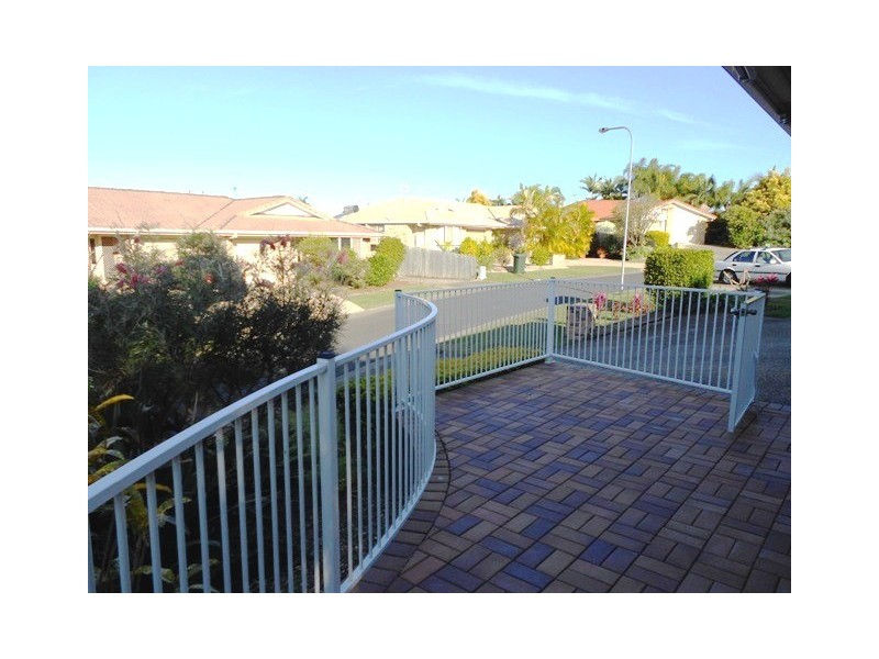 2/1 Ruby Court, Burleigh Waters QLD 4220