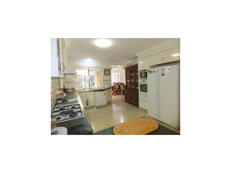 16 Observatory Drive, Reedy Creek QLD 4227