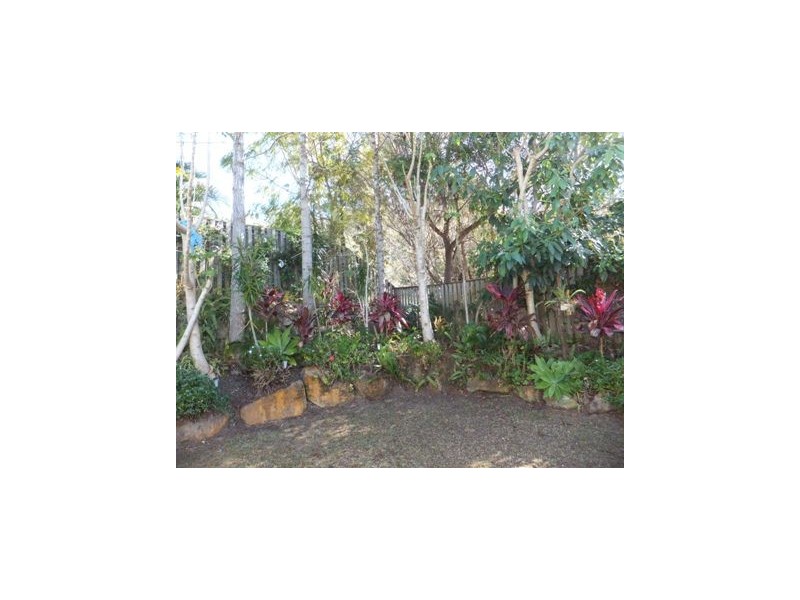 16 Observatory Drive, Reedy Creek QLD 4227