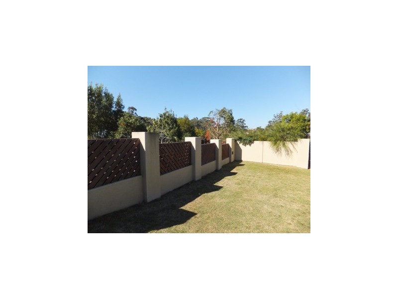 16 Observatory Drive, Reedy Creek QLD 4227