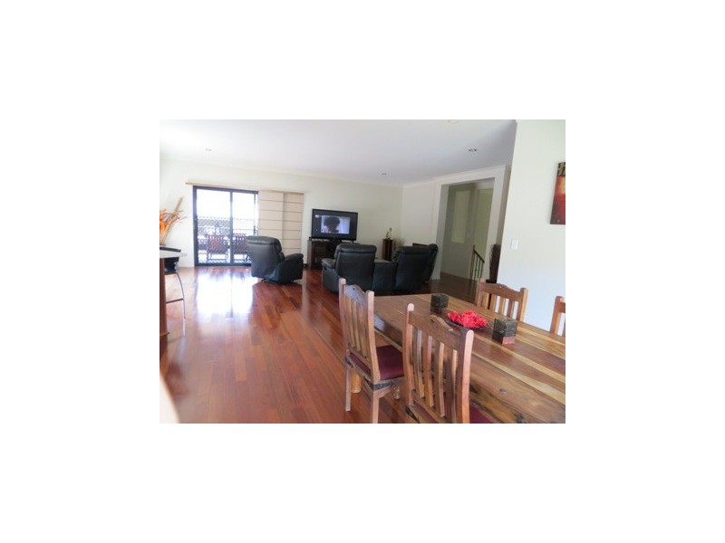 16 Molonglo Close, Reedy Creek QLD 4227