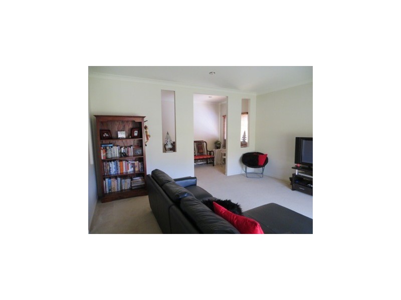 16 Molonglo Close, Reedy Creek QLD 4227