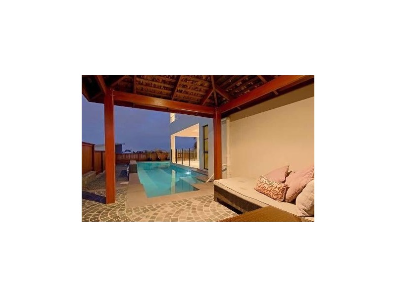 19 Southern Skies Avenue, Reedy Creek QLD 4227