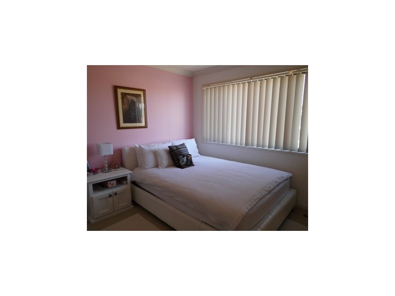 13 Woody Views Way, Robina QLD 4226