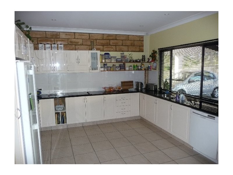 Glass House Mountains QLD 4518