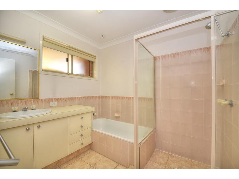 56 Treeview Drive, Burleigh Waters QLD 4220