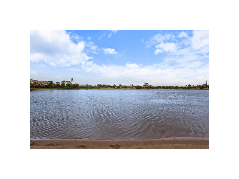 7 / 20 Barbet Place, Burleigh Waters QLD 4220