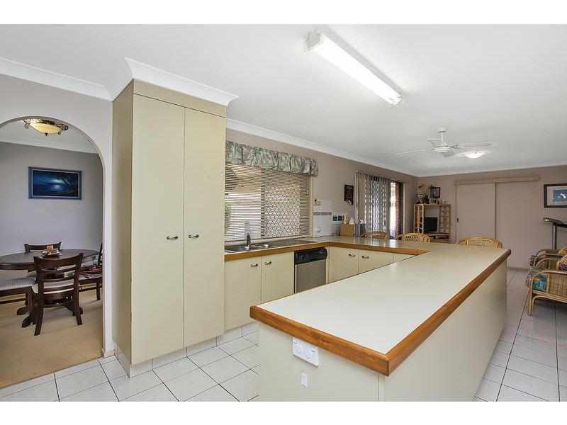 10 Cuckoo Crescent, Burleigh Waters QLD 4220
