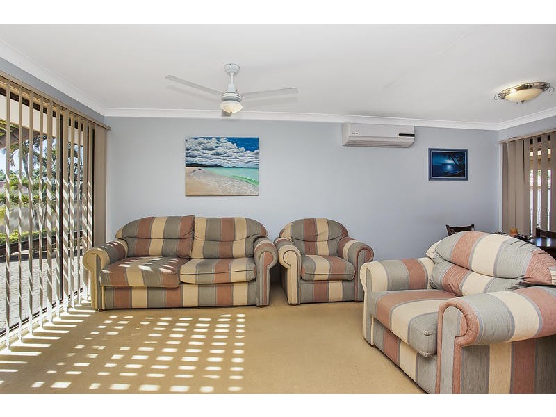 10 Cuckoo Crescent, Burleigh Waters QLD 4220