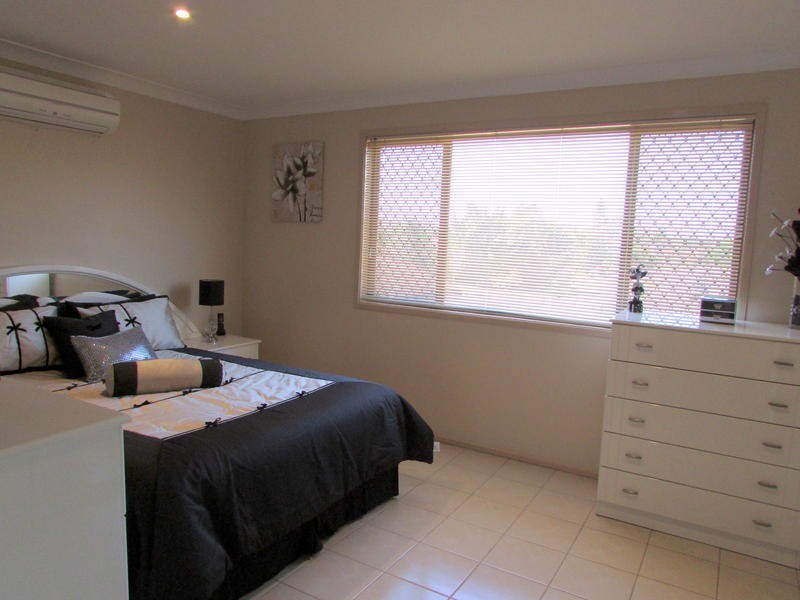 4 /68 Mattocks Road, Varsity Lakes QLD 4227