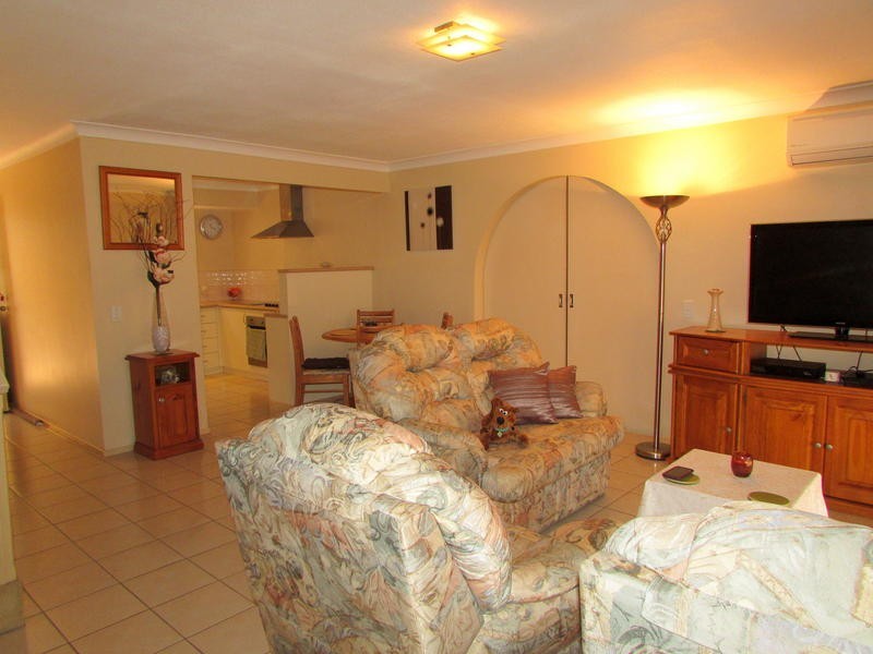 4 /68 Mattocks Road, Varsity Lakes QLD 4227