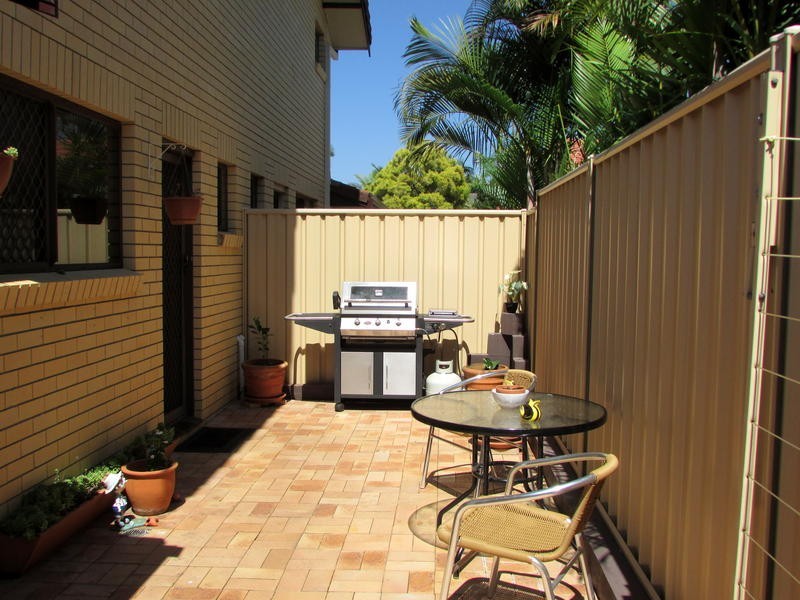 4 /68 Mattocks Road, Varsity Lakes QLD 4227