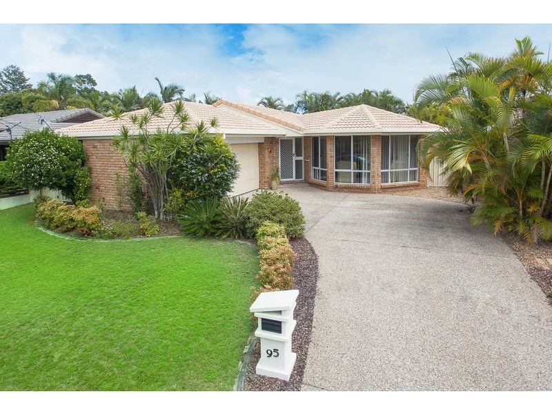 95 Acanthus Avenue, Burleigh Waters QLD 4220