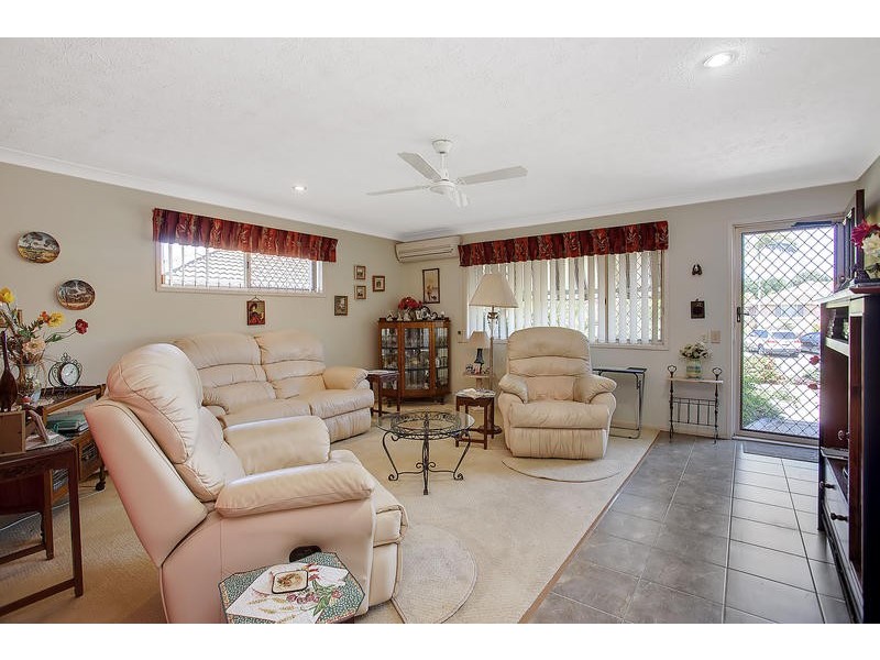 2 / 15 Elwood Court, Burleigh Waters QLD 4220