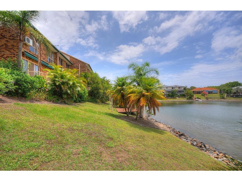 6 / 4 Lowood Court, Varsity Lakes QLD 4227