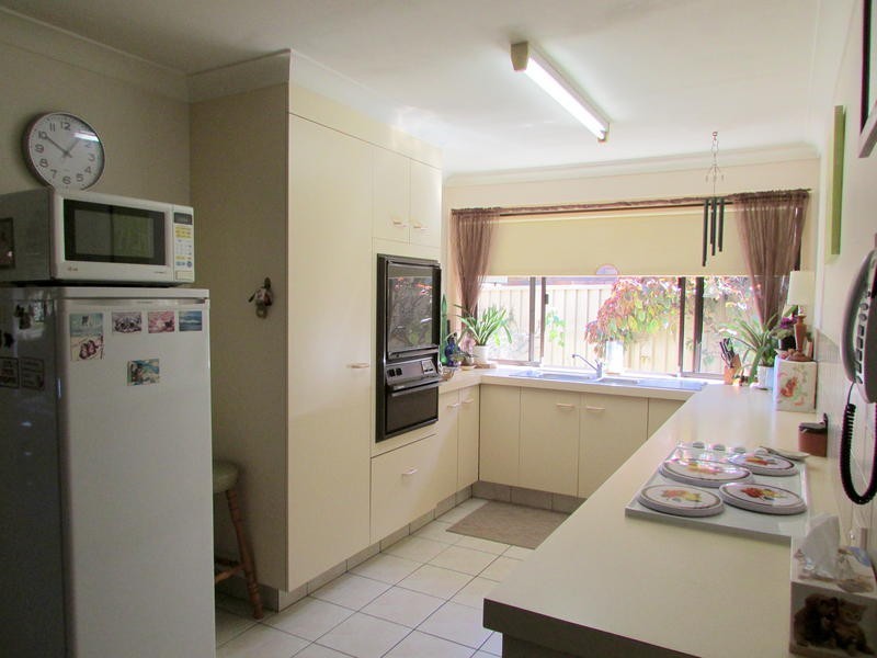 1 / 77 Treeview Drive, Burleigh Waters QLD 4220