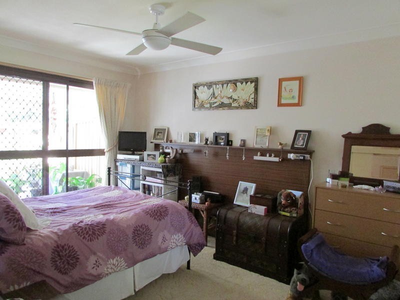 1 / 77 Treeview Drive, Burleigh Waters QLD 4220