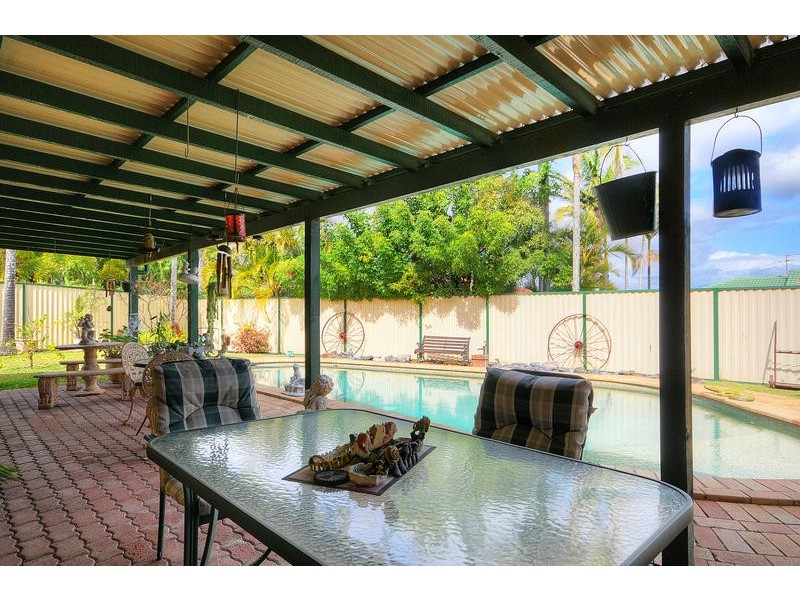 7 Oakland Court, Burleigh Waters QLD 4220