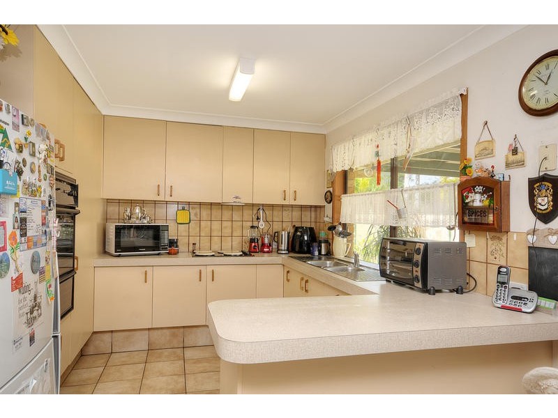 7 Oakland Court, Burleigh Waters QLD 4220