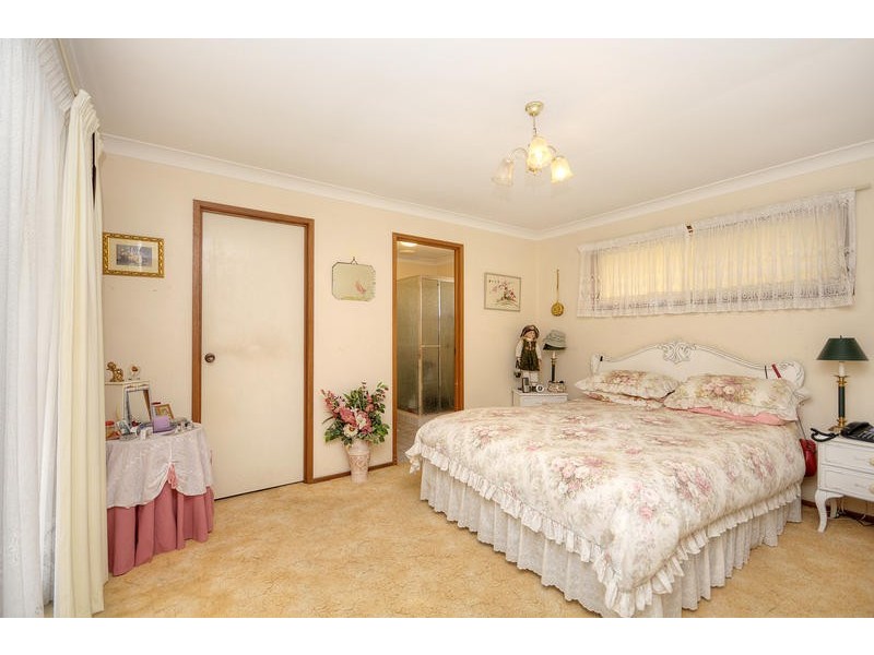 7 Oakland Court, Burleigh Waters QLD 4220