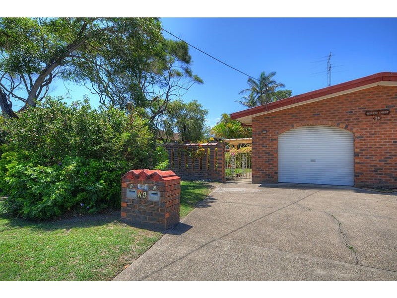 1 / 24 Walker Avenue, Palm Beach QLD 4221