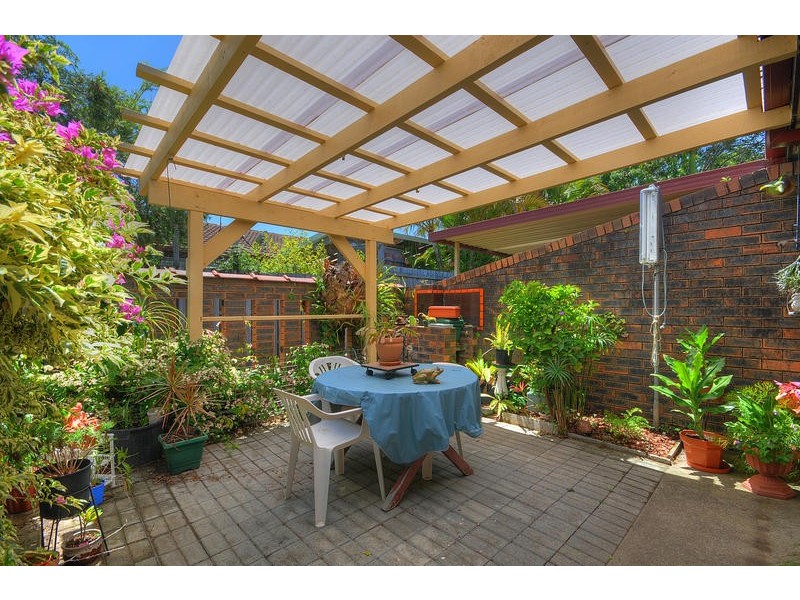 1 / 24 Walker Avenue, Palm Beach QLD 4221