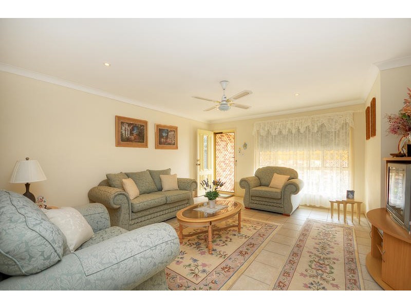 1 / 3 Ruby Court, Burleigh Waters QLD 4220